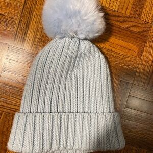 Knit Beanie with Pom Pom - Light Blue
